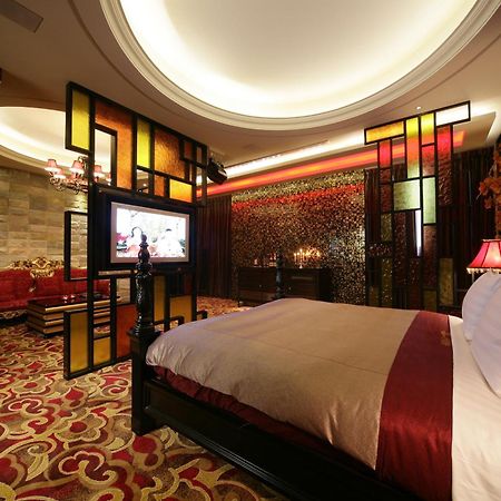 Dubai Villa Motel Daya Habitación foto