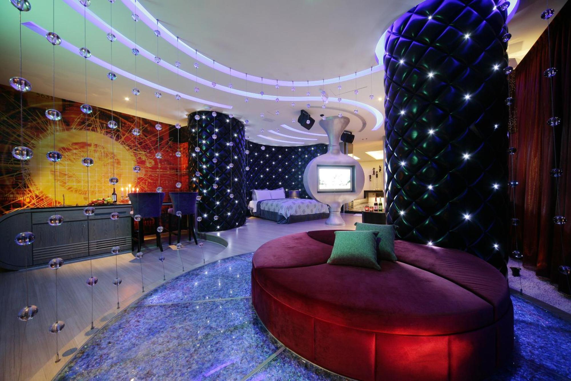 Dubai Villa Motel Daya Habitación foto